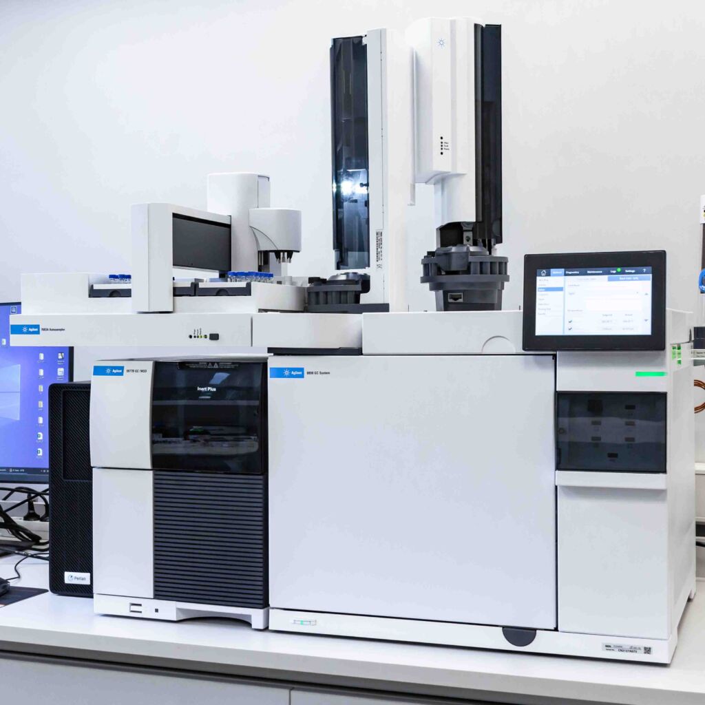 Agilent 8890 GC System